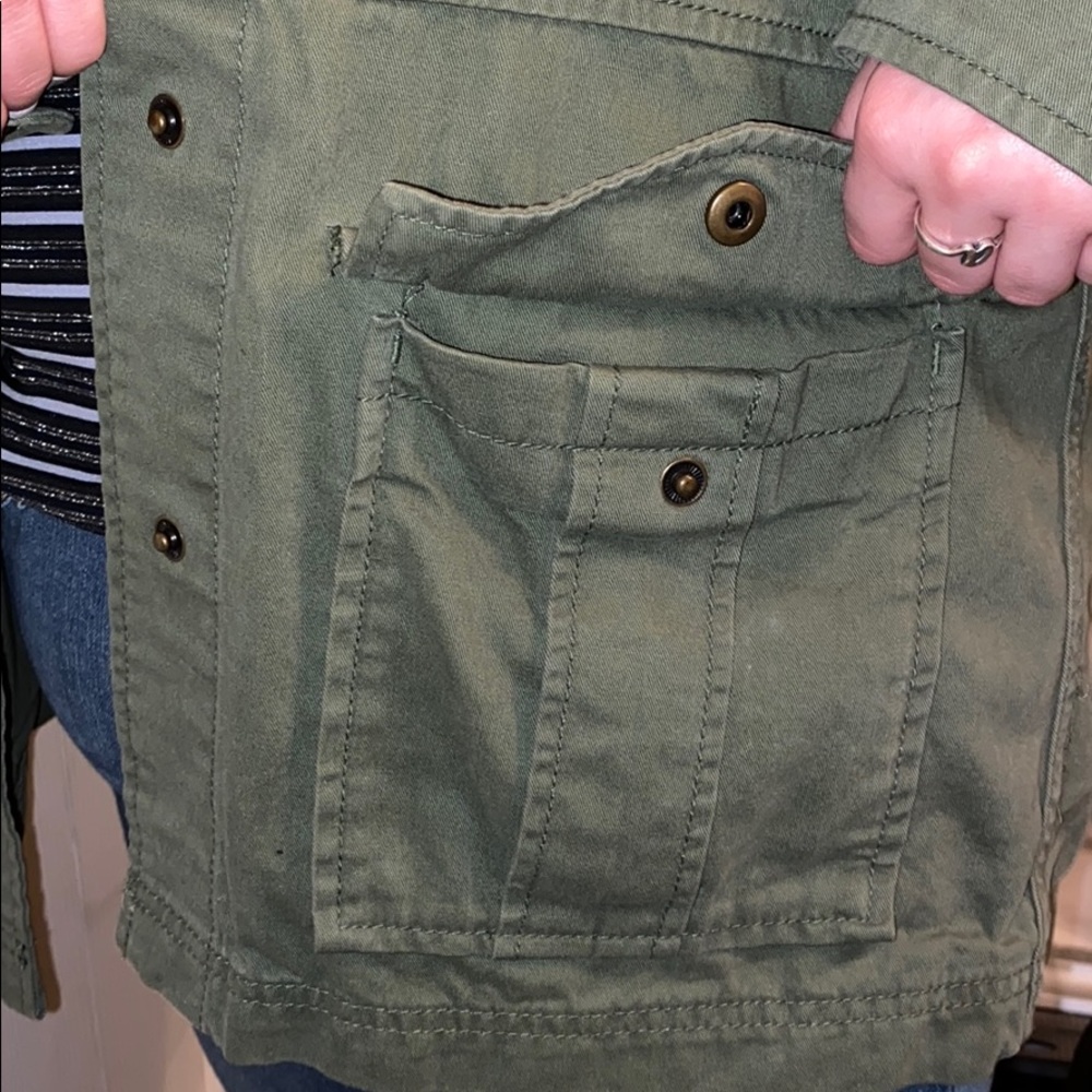 Gap Trench Coat - Picture 4 of 7